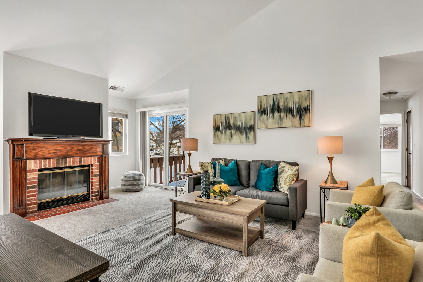 1147 Auburn Lane Unit: 1147