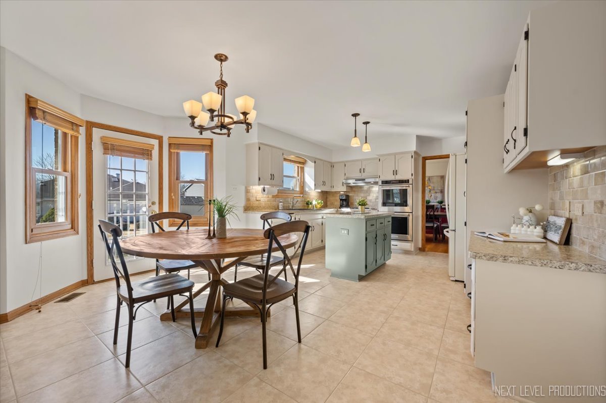1305 Hastings Road
