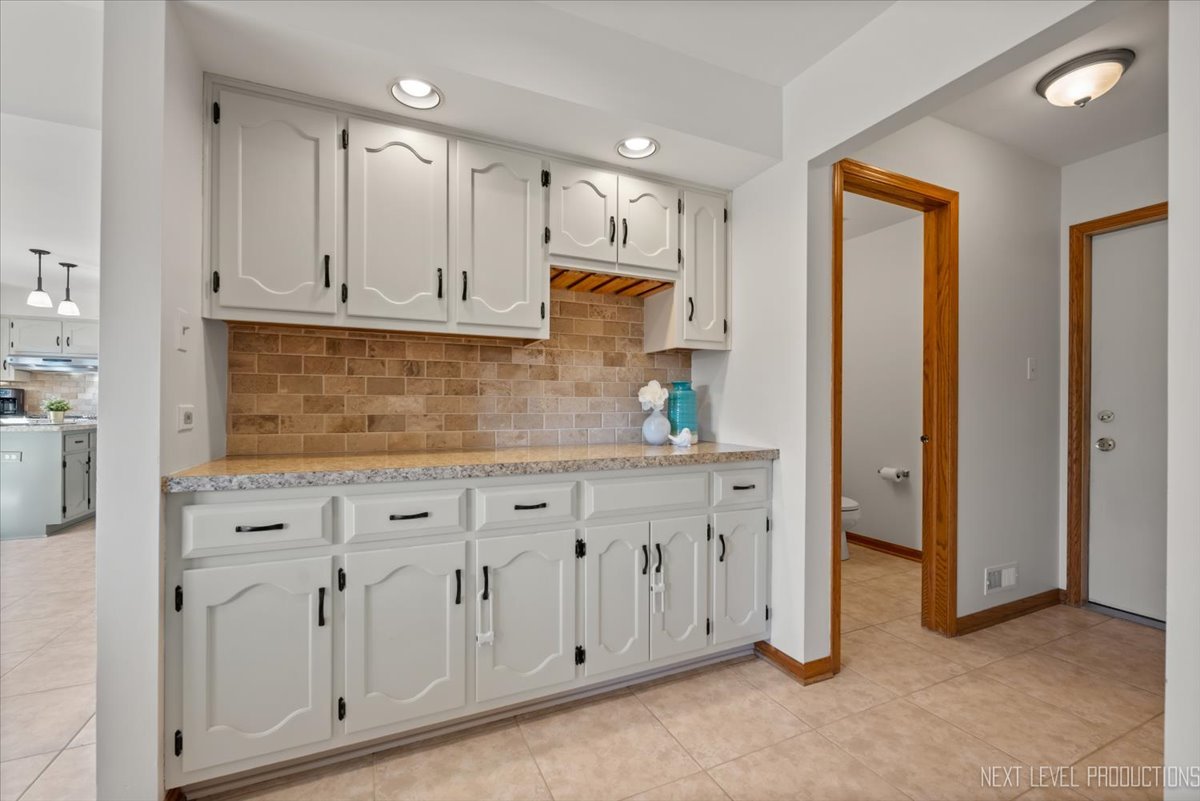 1305 Hastings Road