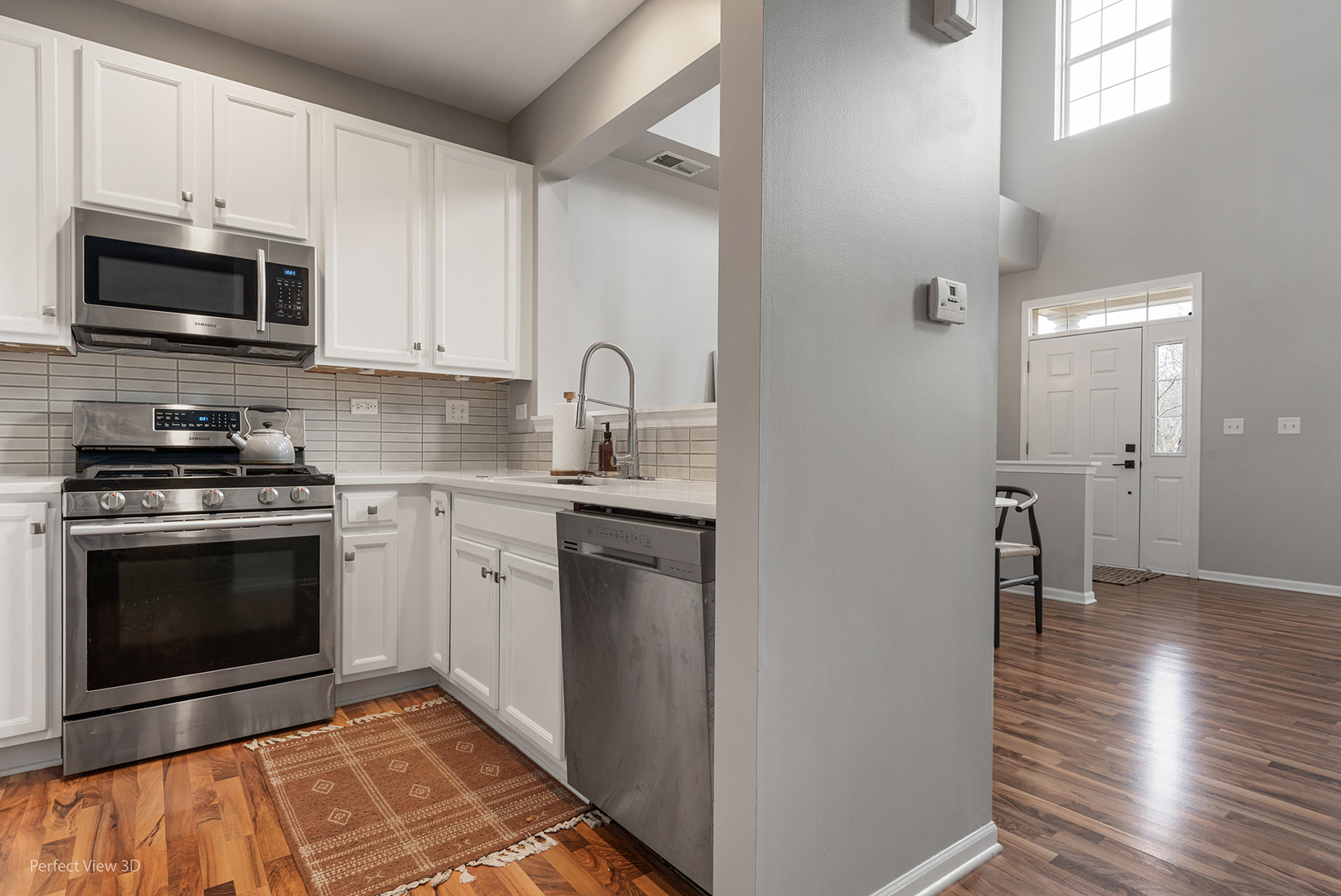 2649 Hillsboro Boulevard