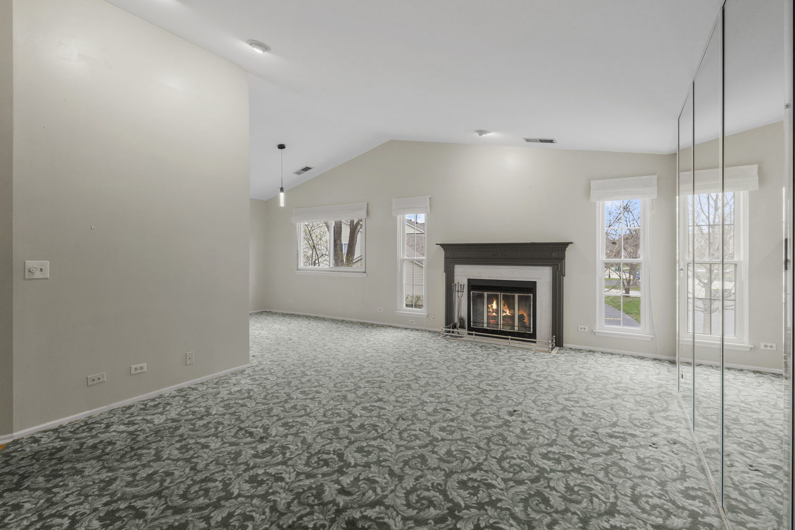 1406 Aldgate Court Unit: D2