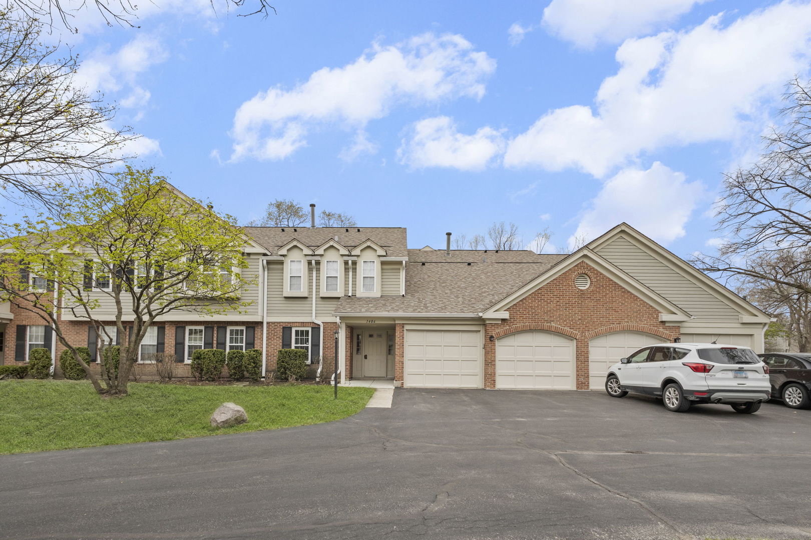 1406 Aldgate Court Unit: D2