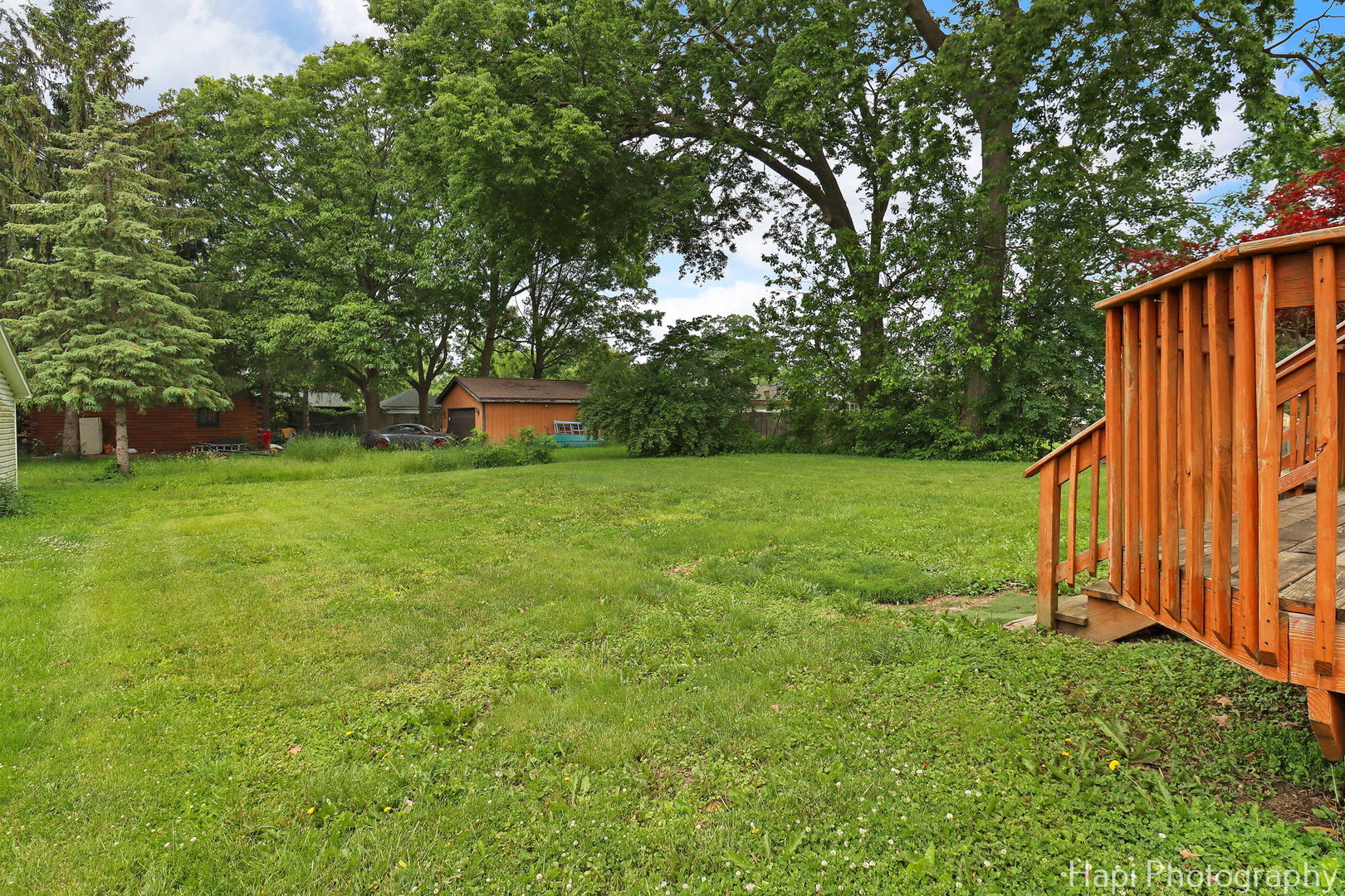 42584 N Woodbine Avenue