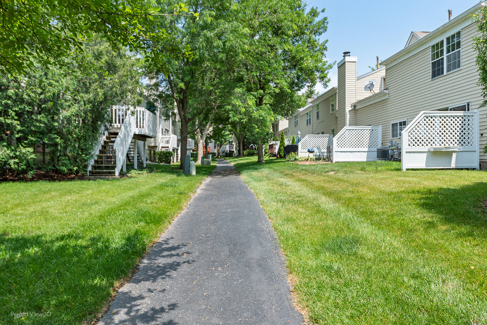 182 Half Moon Circle