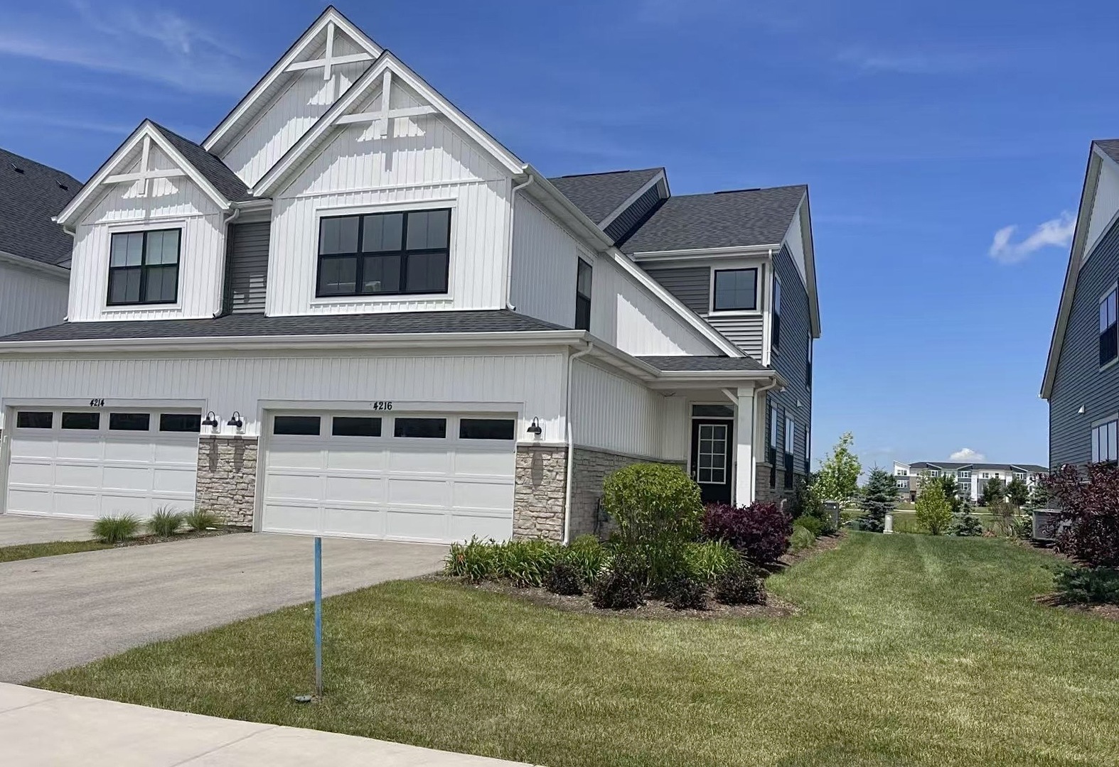 4216 Chelsea Manor Circle
