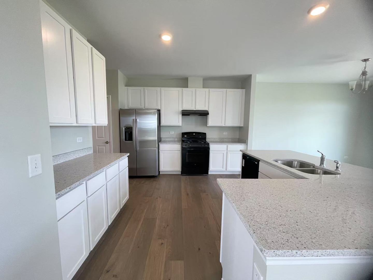 4216 Chelsea Manor Circle