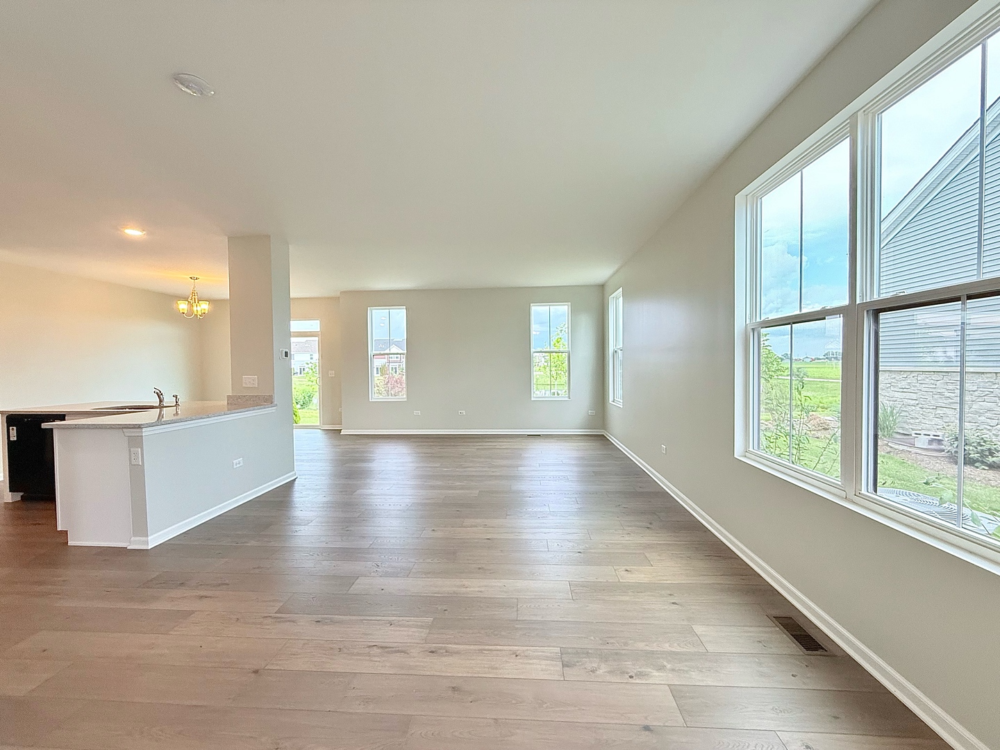4216 Chelsea Manor Circle