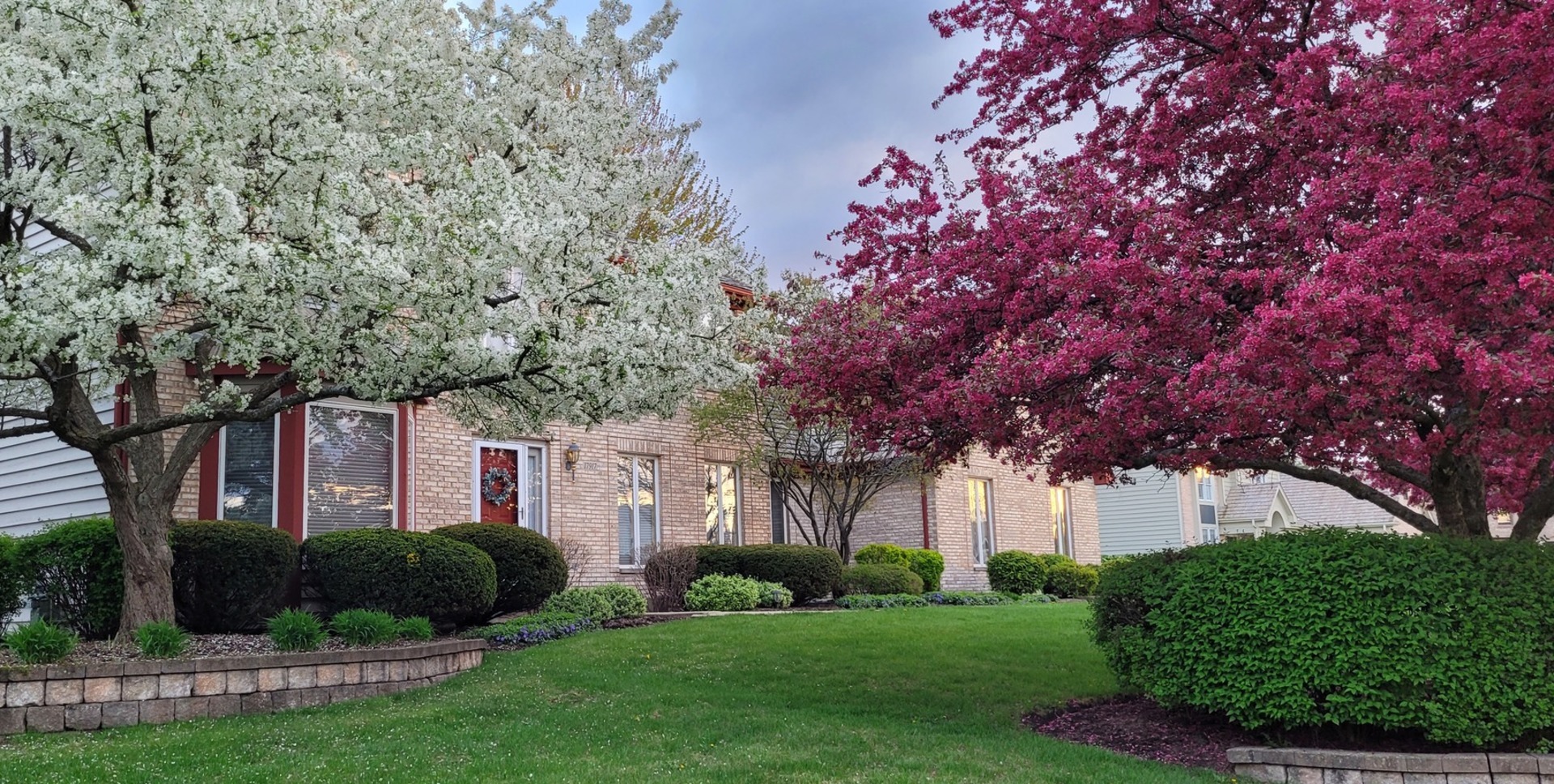 17917 W Pond Ridge Circle