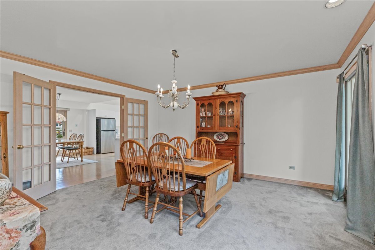 17917 W Pond Ridge Circle