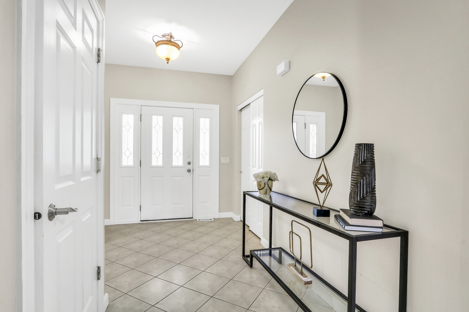 1093 Suffolk Court