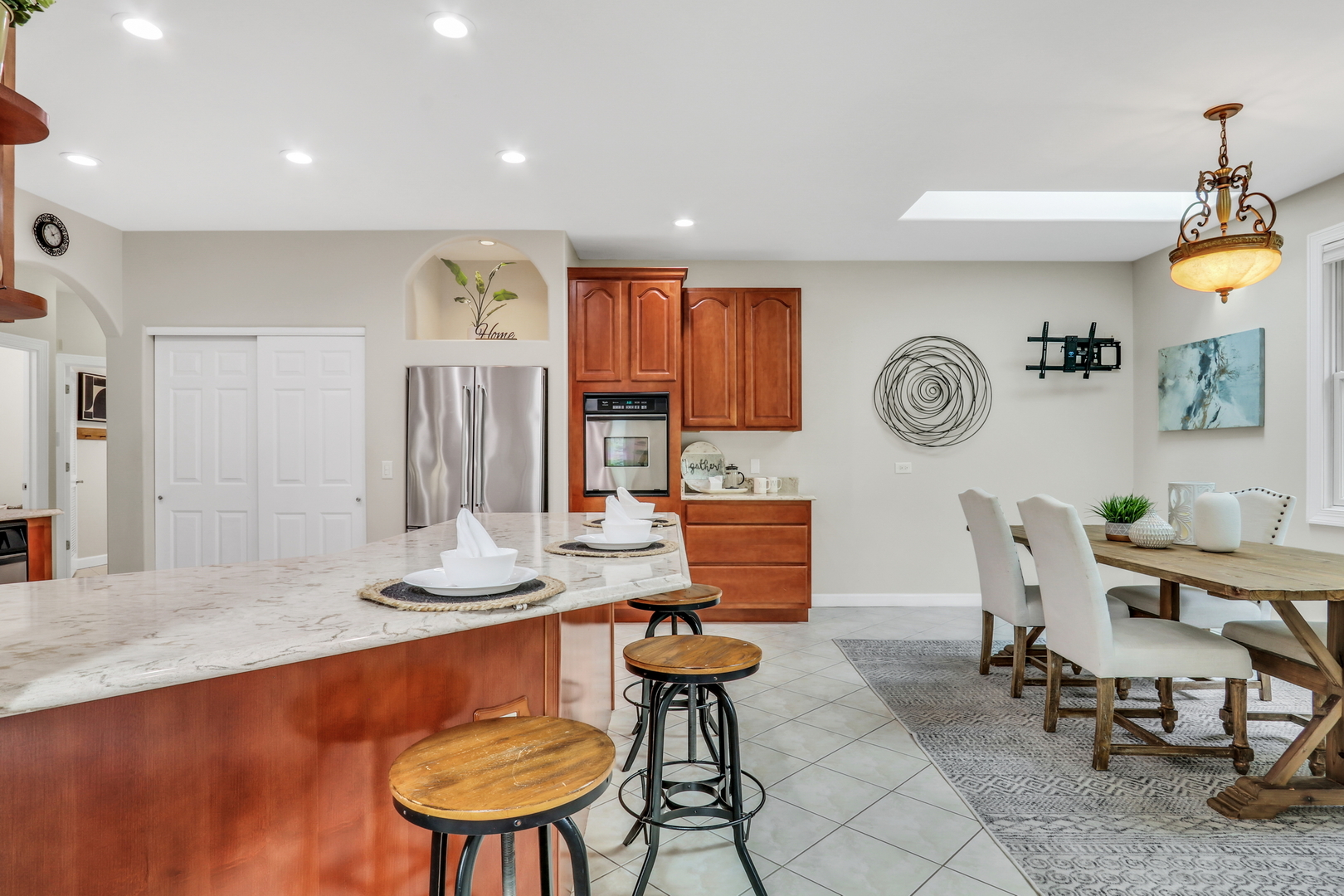 1093 Suffolk Court