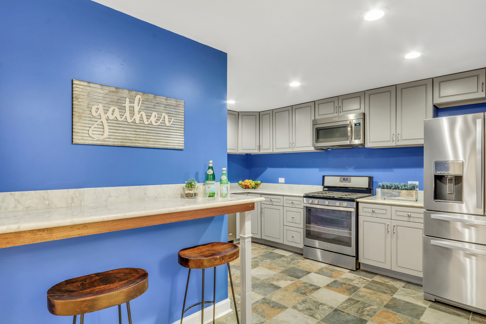 1093 Suffolk Court