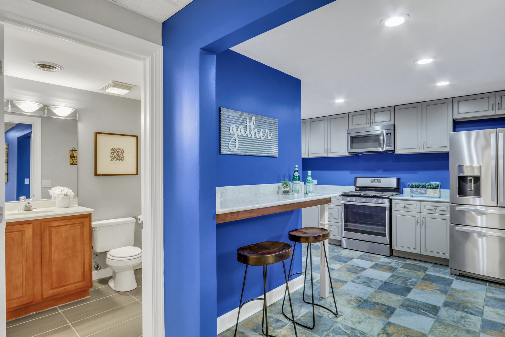 1093 Suffolk Court