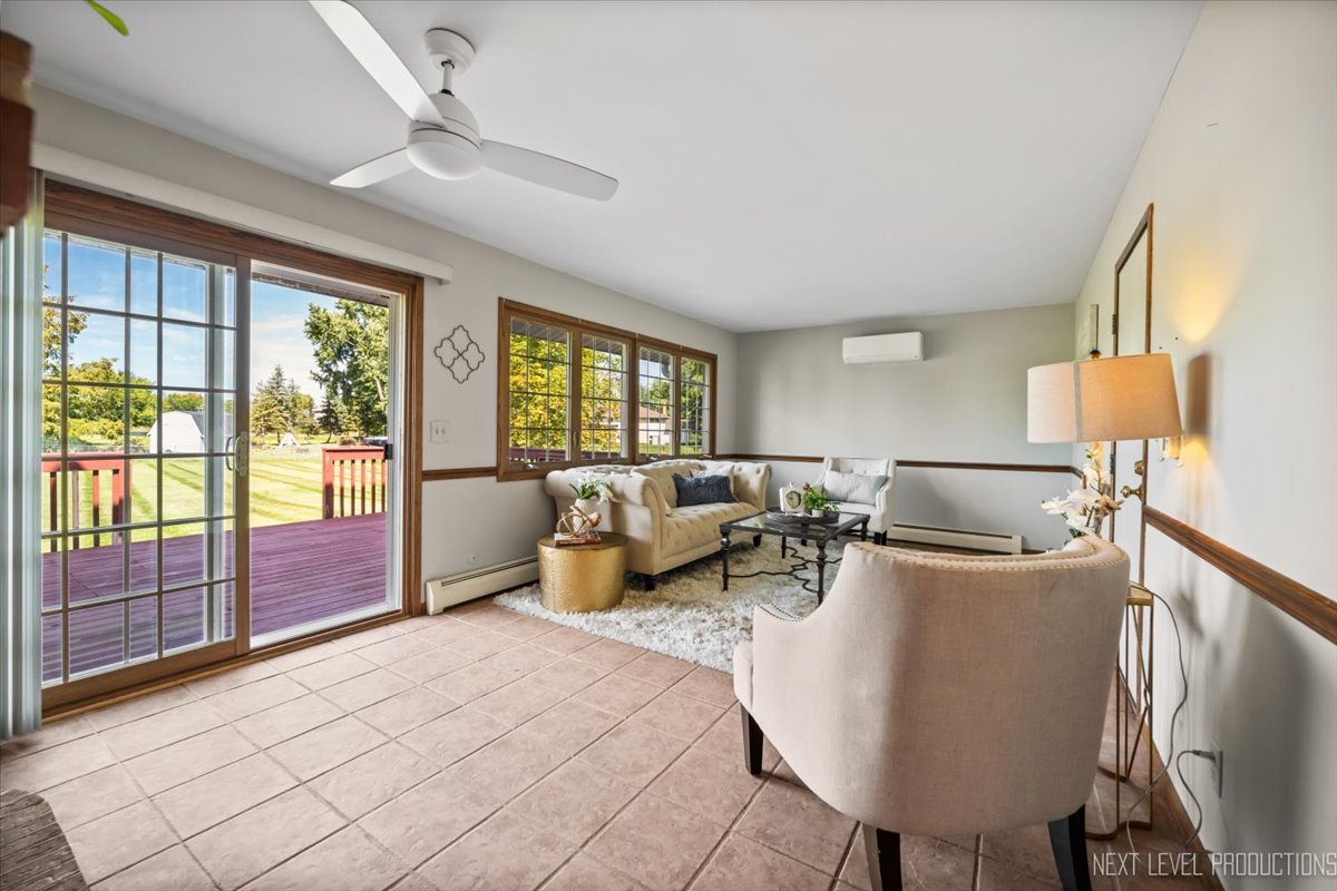 38W144 Beckman Trail