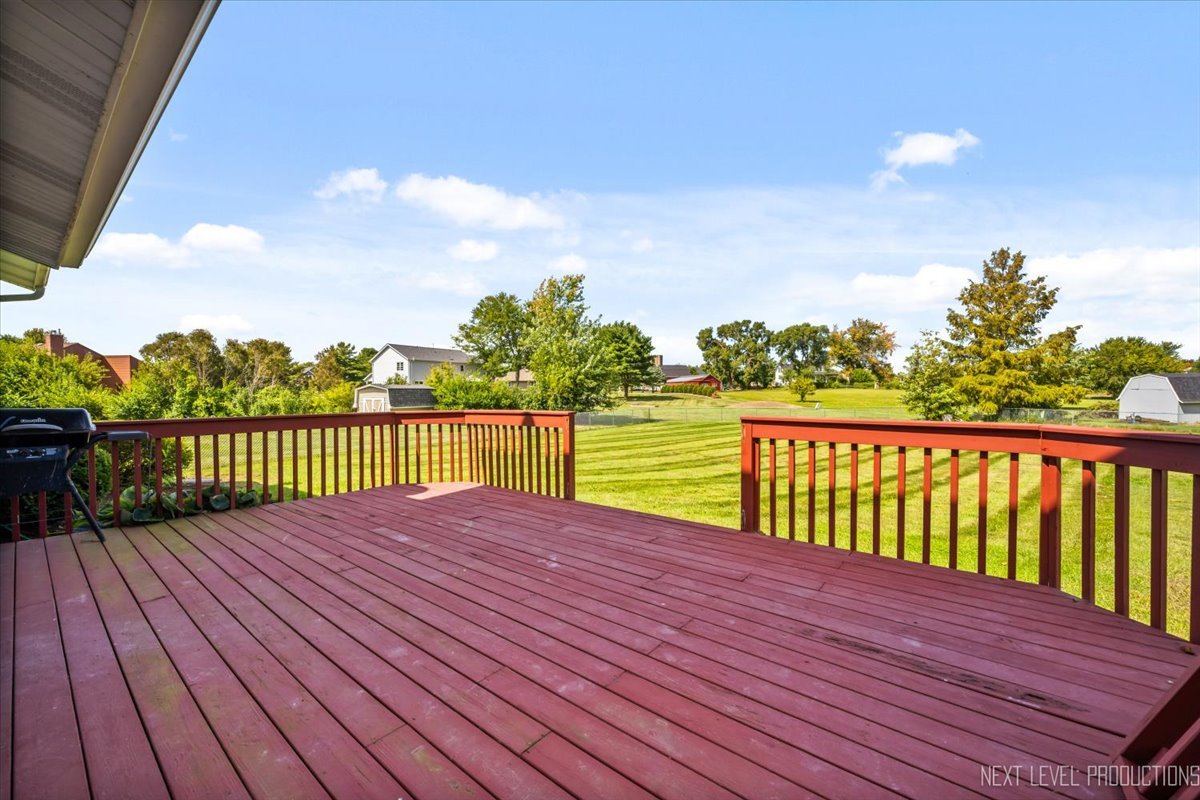 38W144 Beckman Trail
