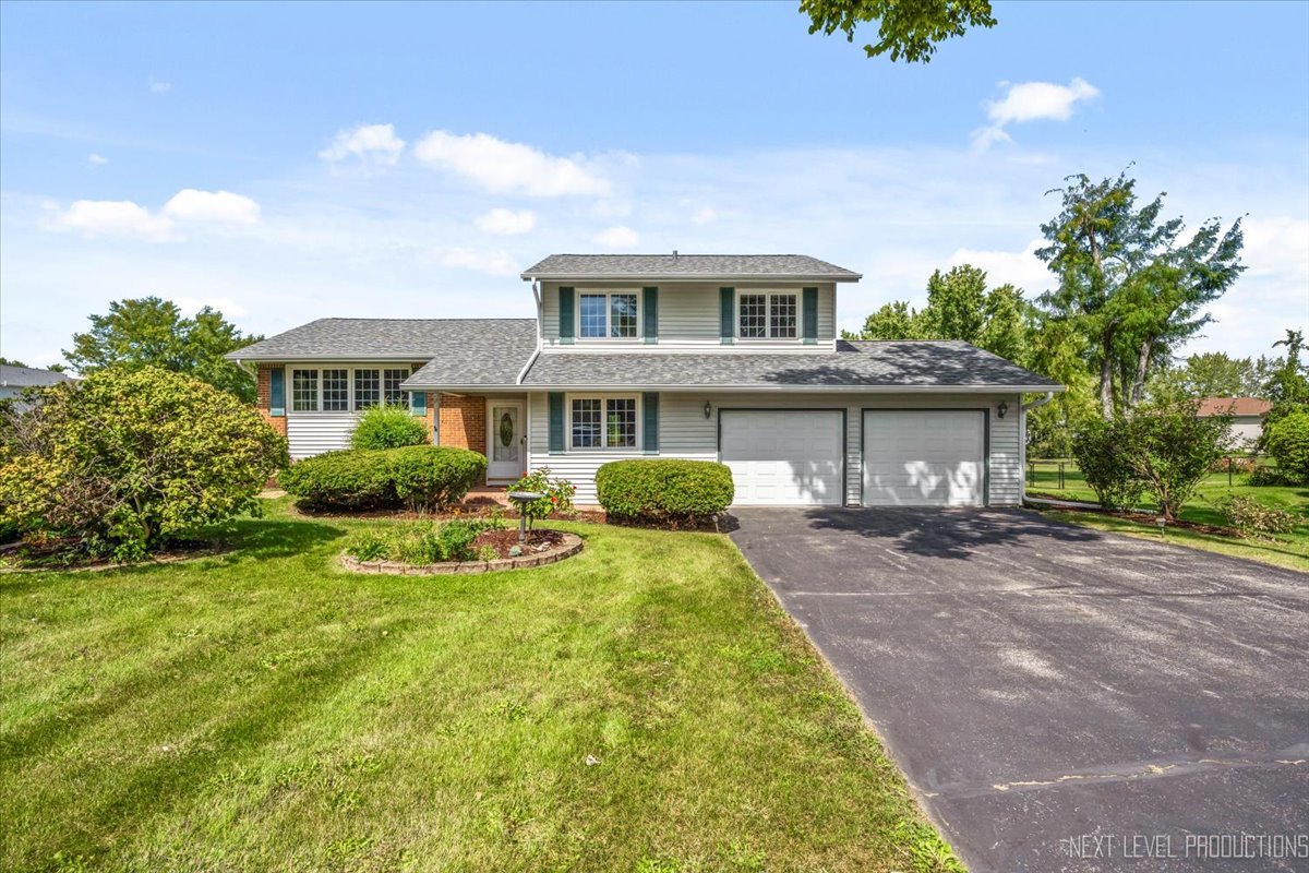 38W144 Beckman Trail