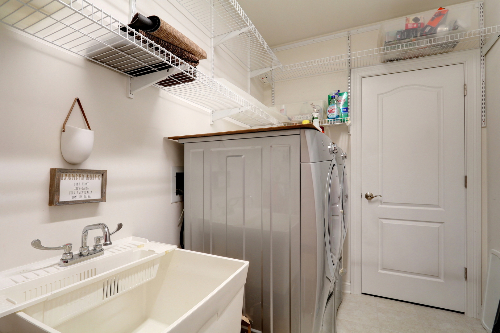 1800 Amberley Court Unit: 110