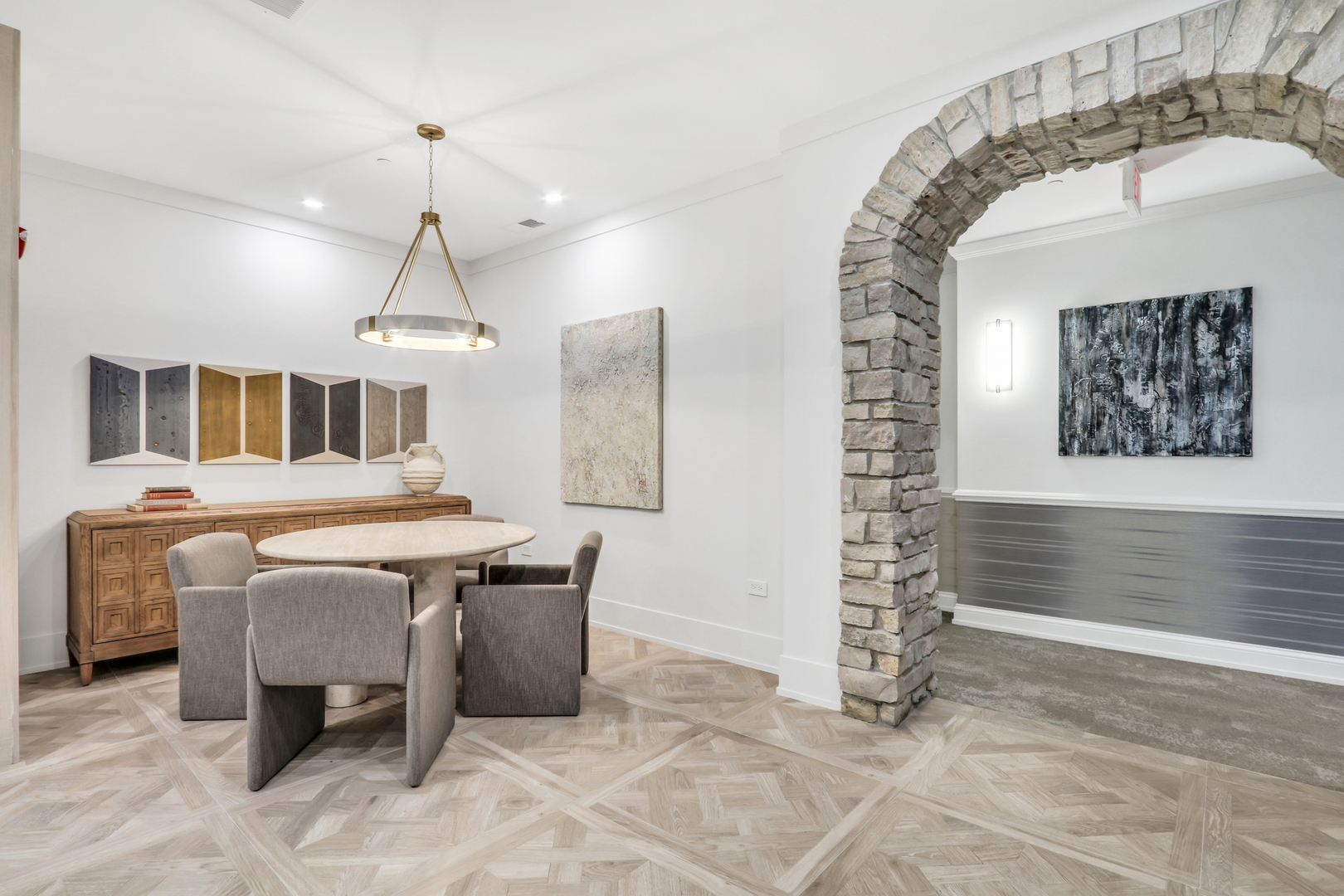 1800 Amberley Court Unit: 110
