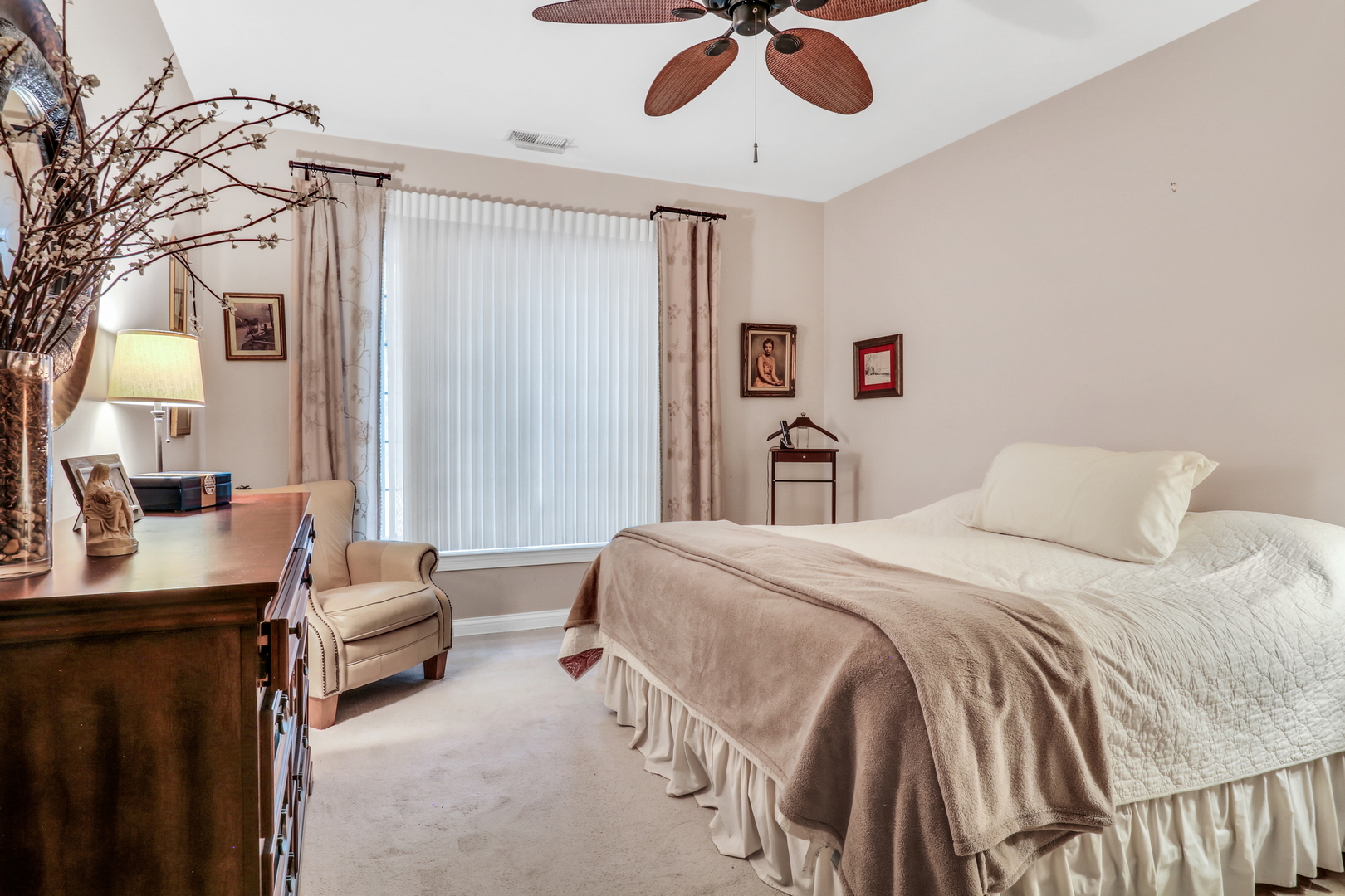 1800 Amberley Court Unit: 110