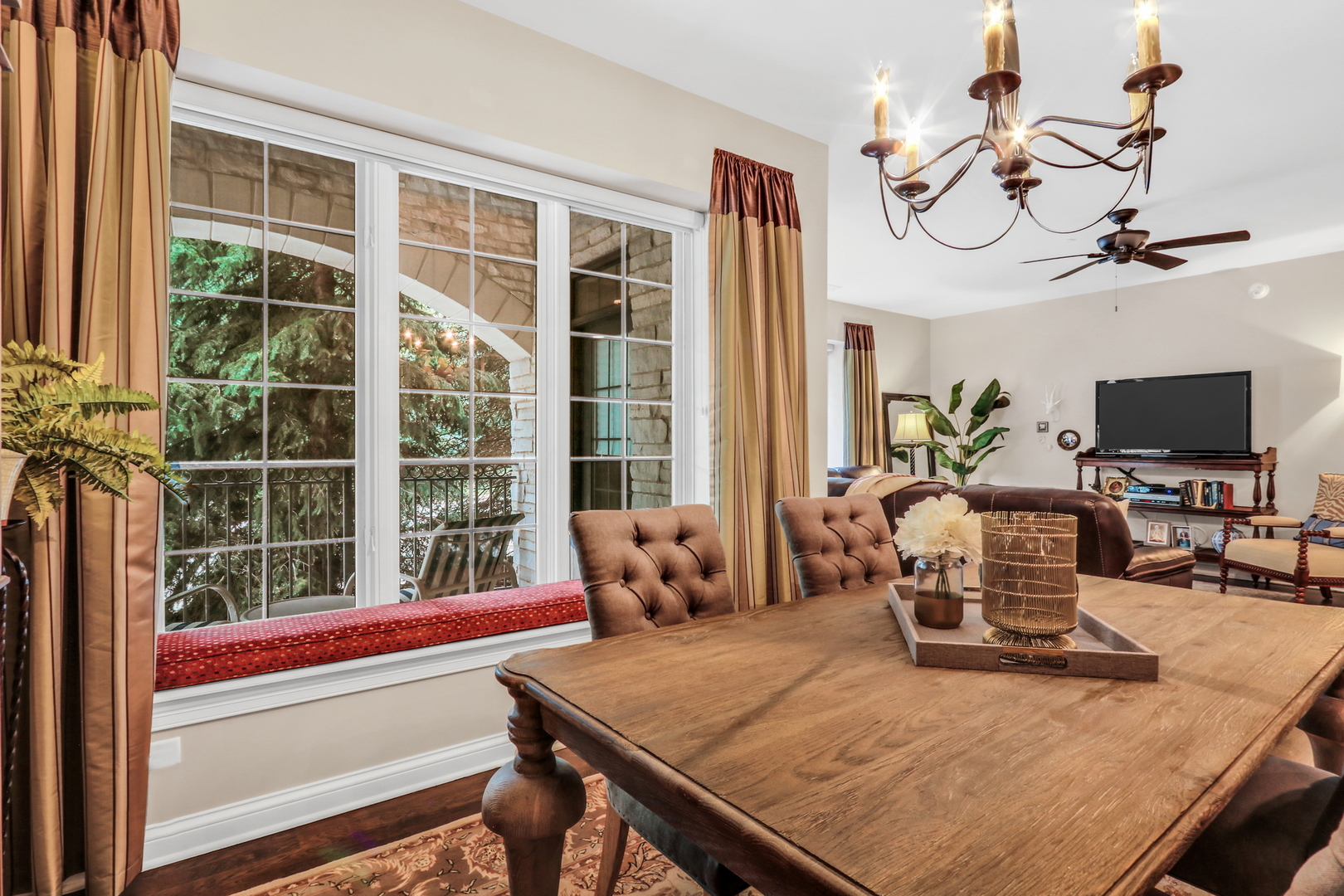 1800 Amberley Court Unit: 110