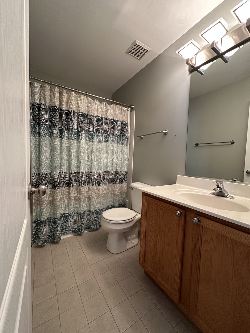 2409 Golf Ridge Circle Unit: 2409