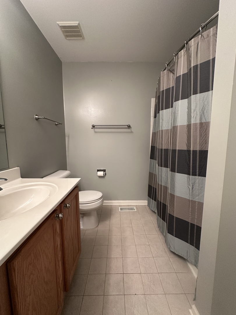 2409 Golf Ridge Circle Unit: 2409