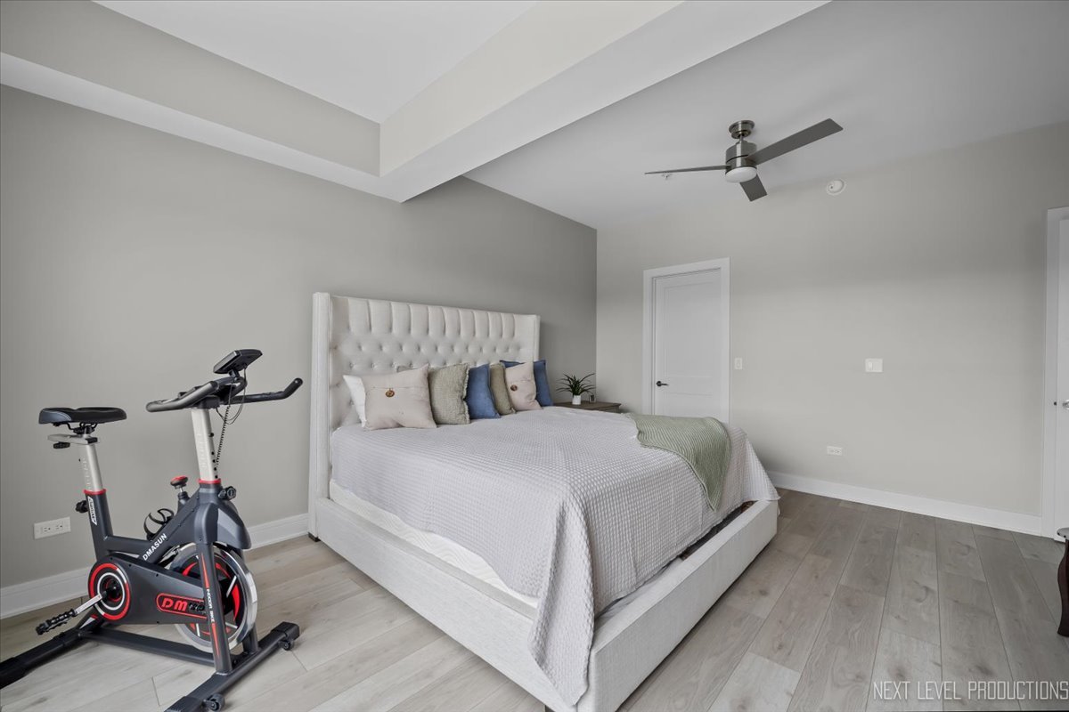 100 N River Lane Unit: 203