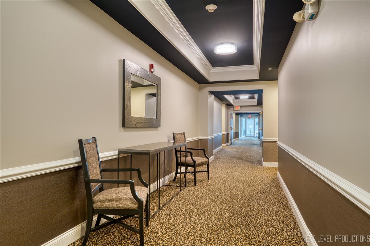 100 N River Lane Unit: 203