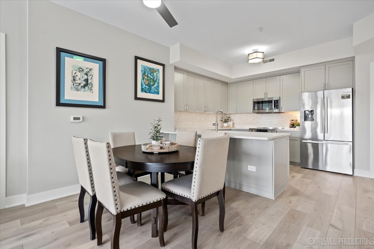 100 N River Lane Unit: 203