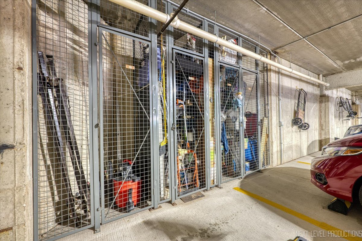 100 N River Lane Unit: 203