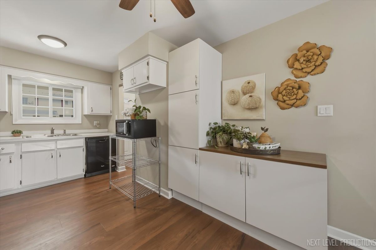 1601 Castbourne Court