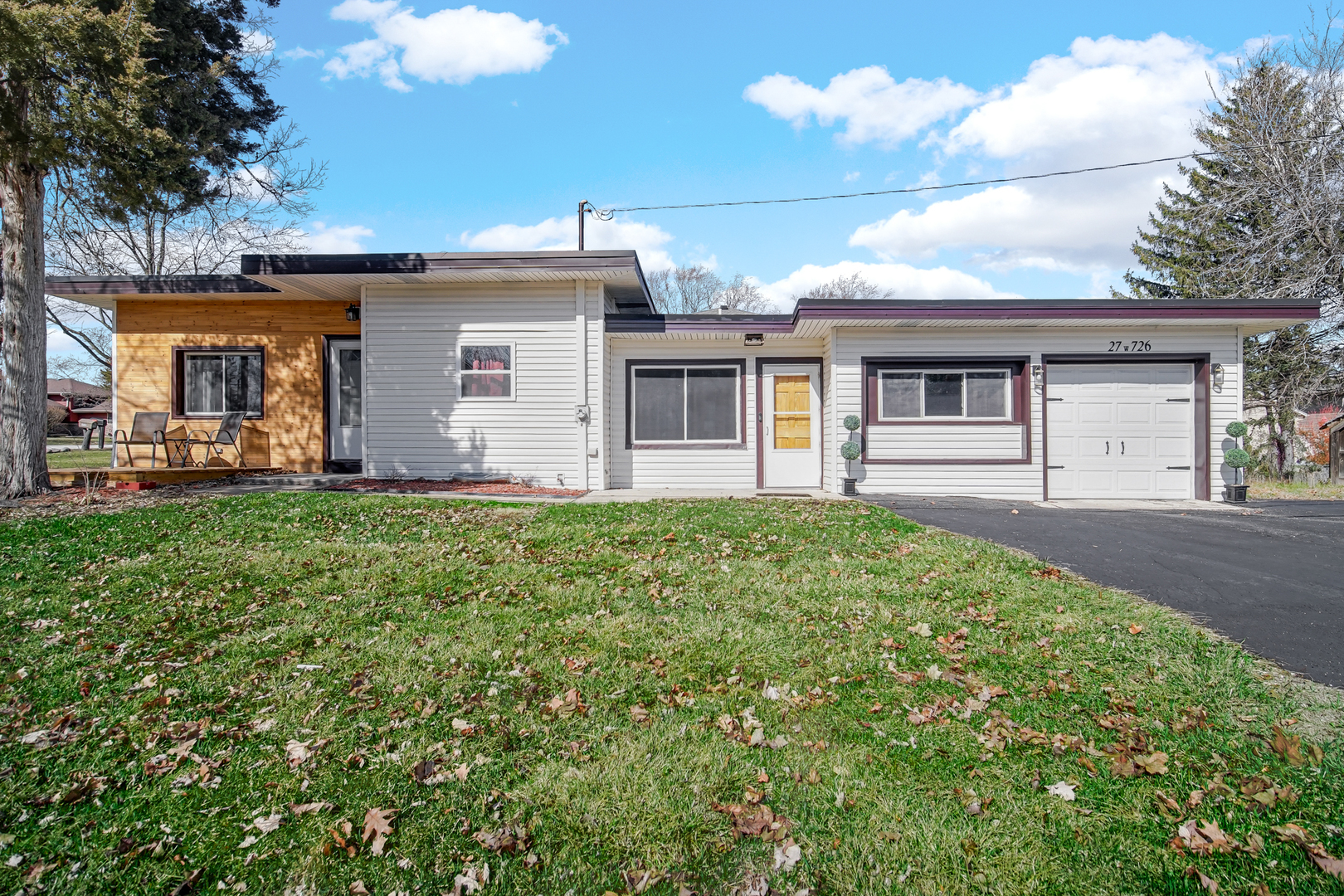 27W726 Central Avenue