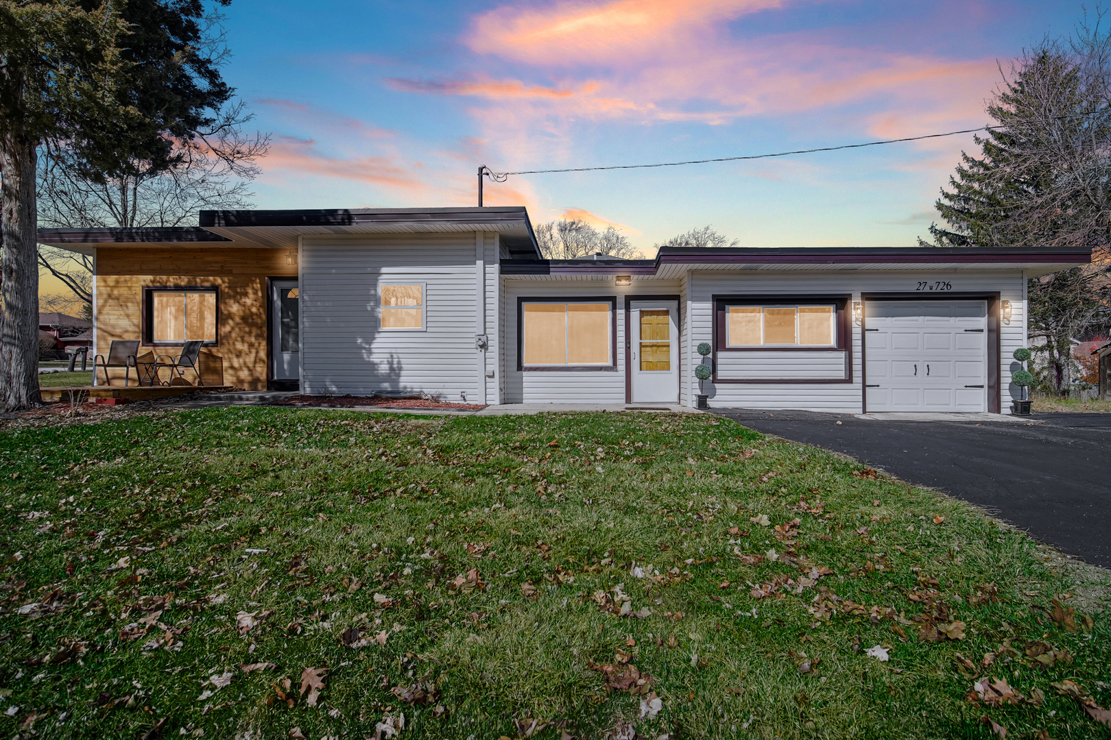 27W726 Central Avenue