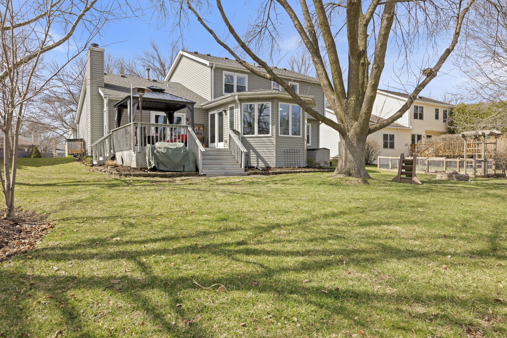 2436 Newport Drive