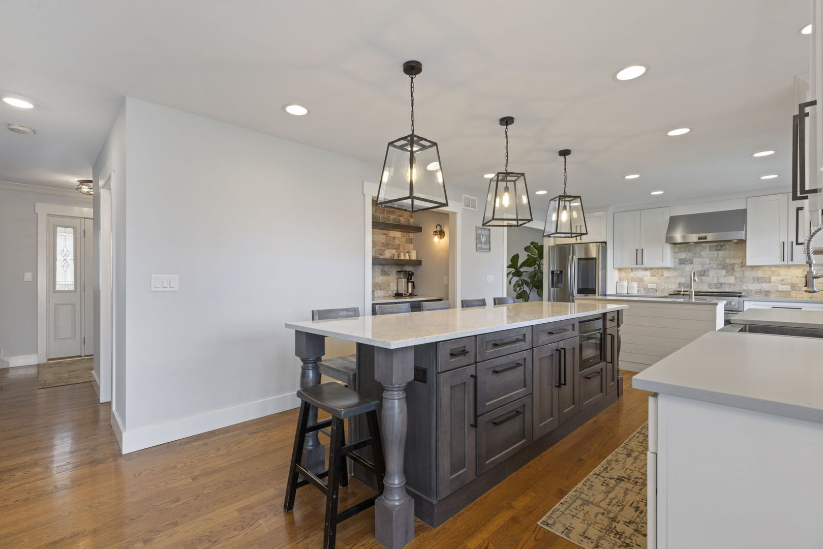 2436 Newport Drive
