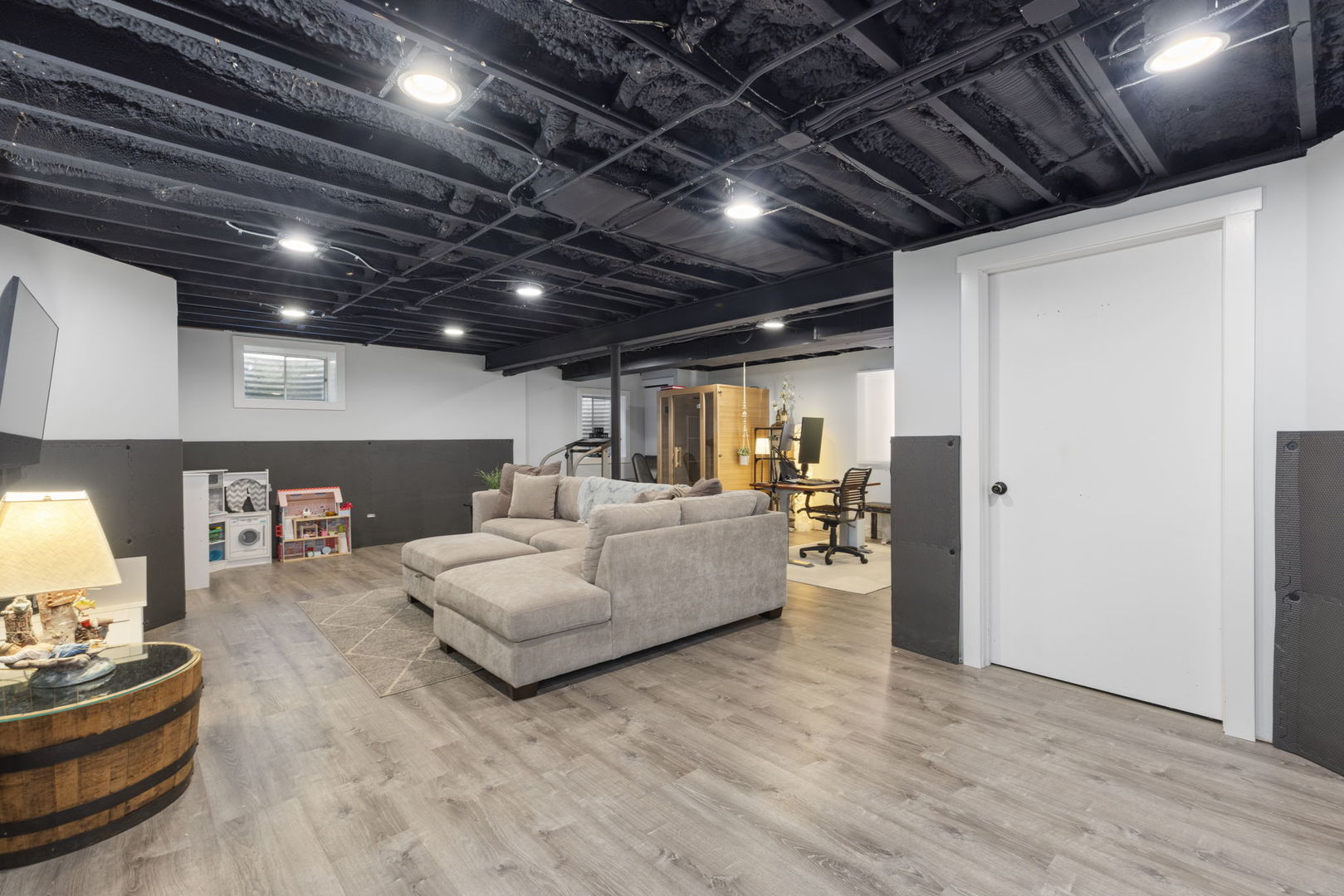 2436 Newport Drive