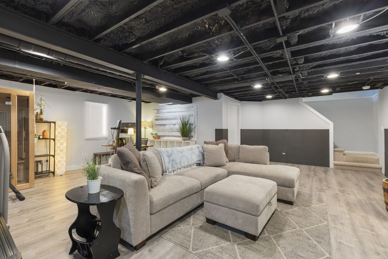 2436 Newport Drive