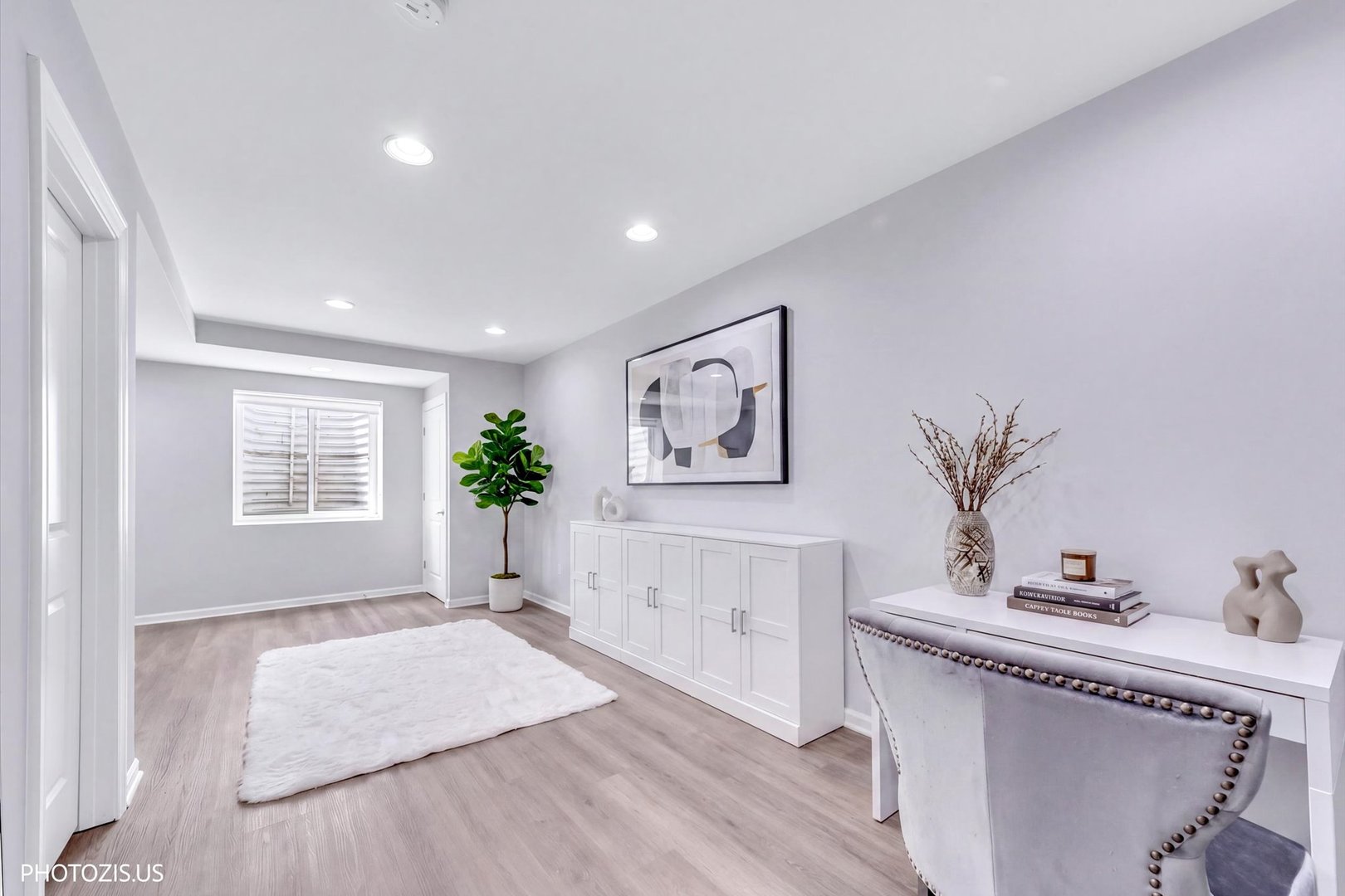 1120 Ashley Lane