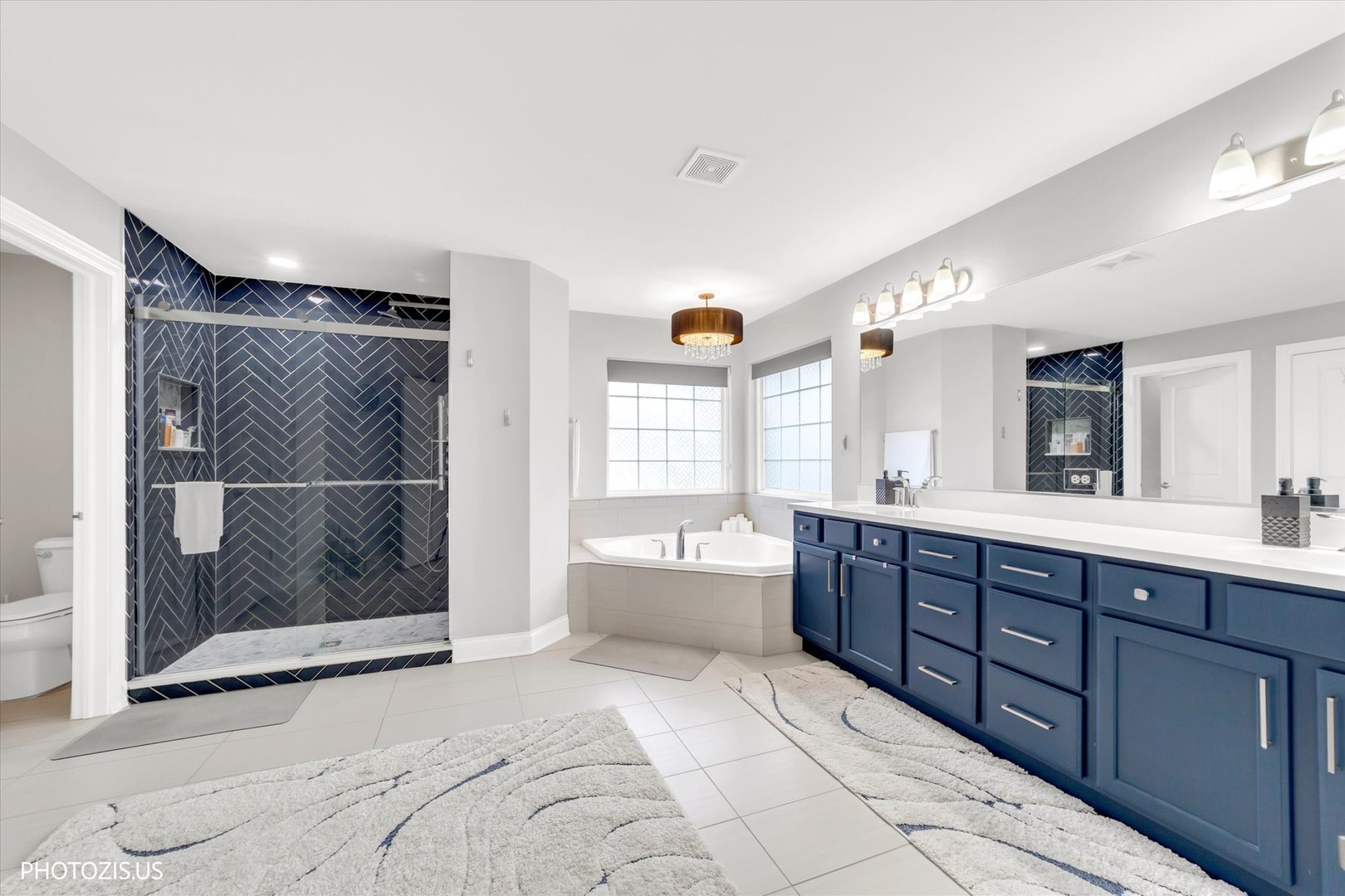 1120 Ashley Lane