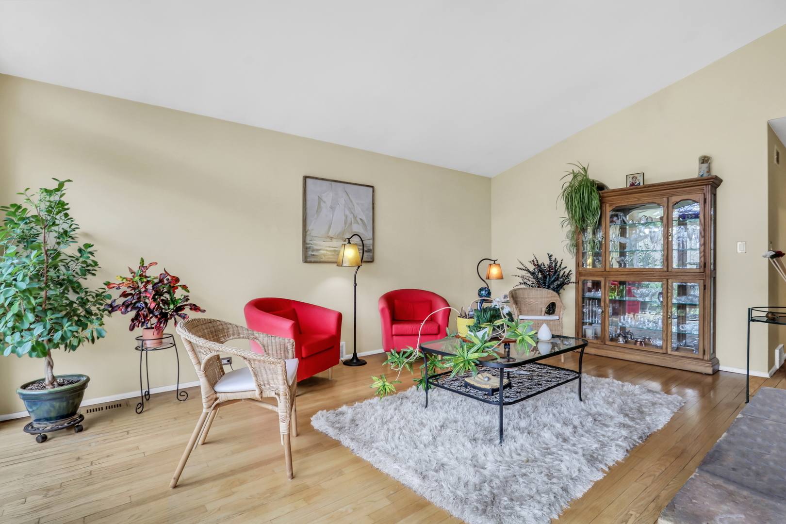180 Crescent Knoll Drive