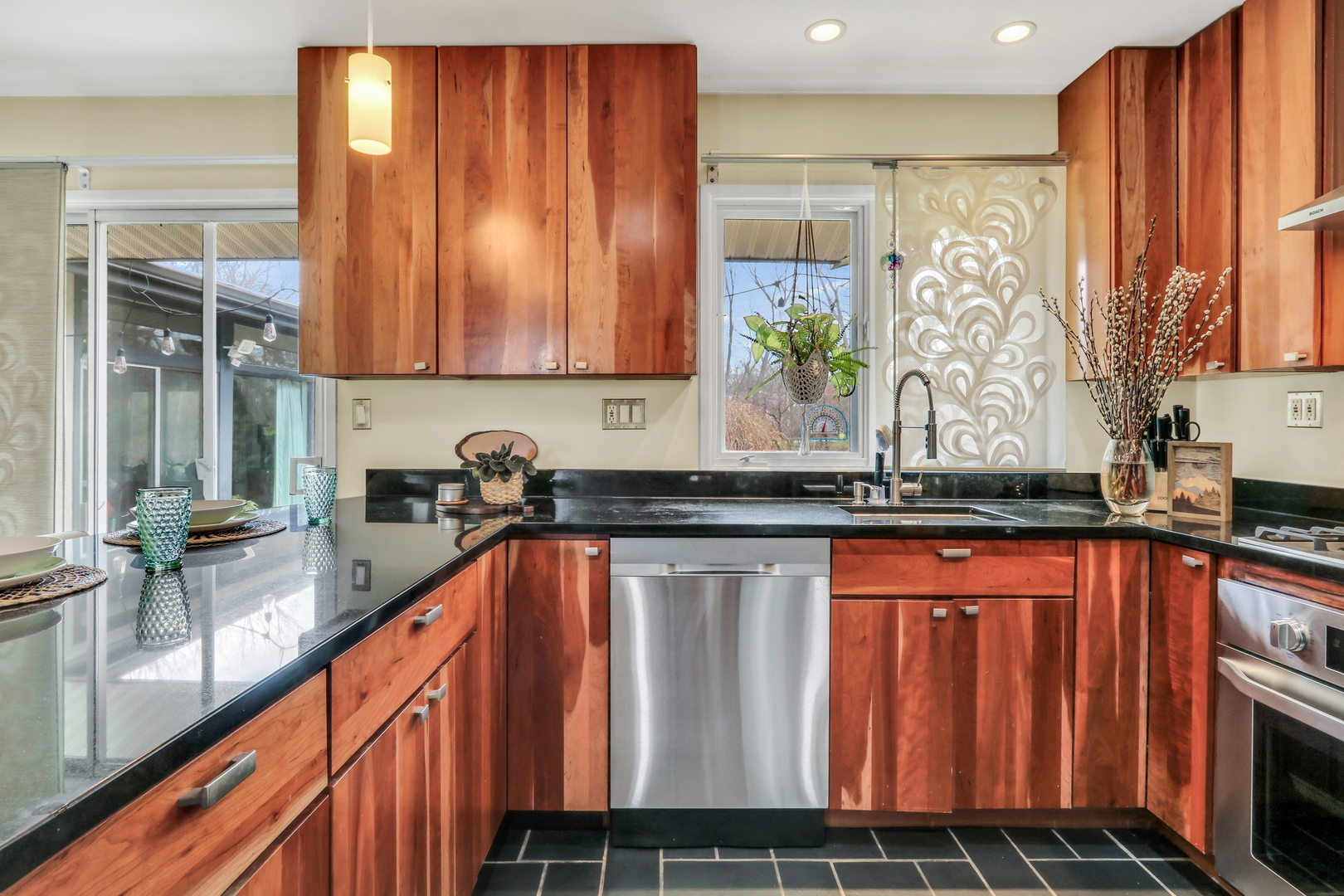 180 Crescent Knoll Drive