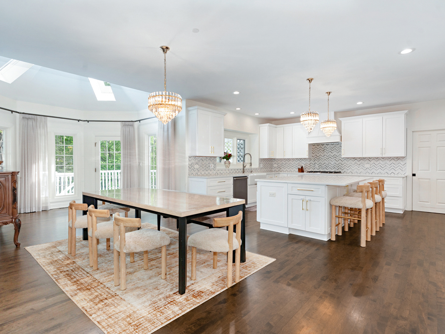 135 Settlers Drive