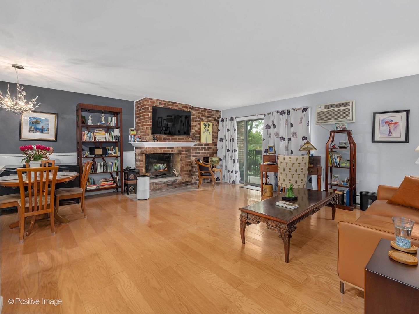 1121 W Ogden Avenue Unit: 253