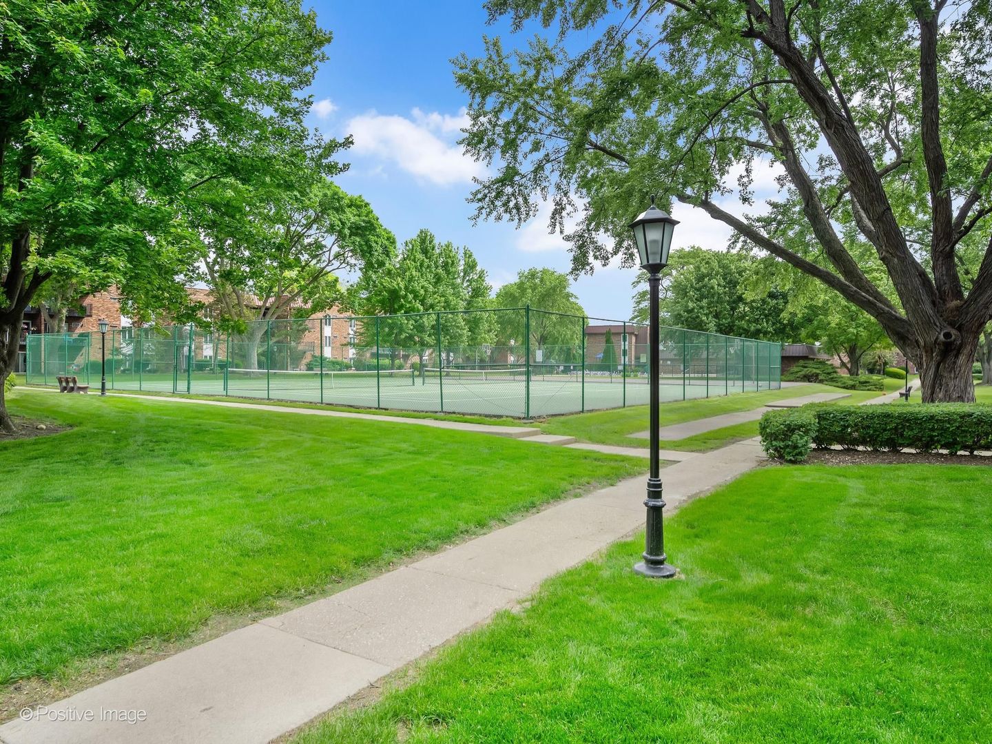1121 W Ogden Avenue Unit: 253