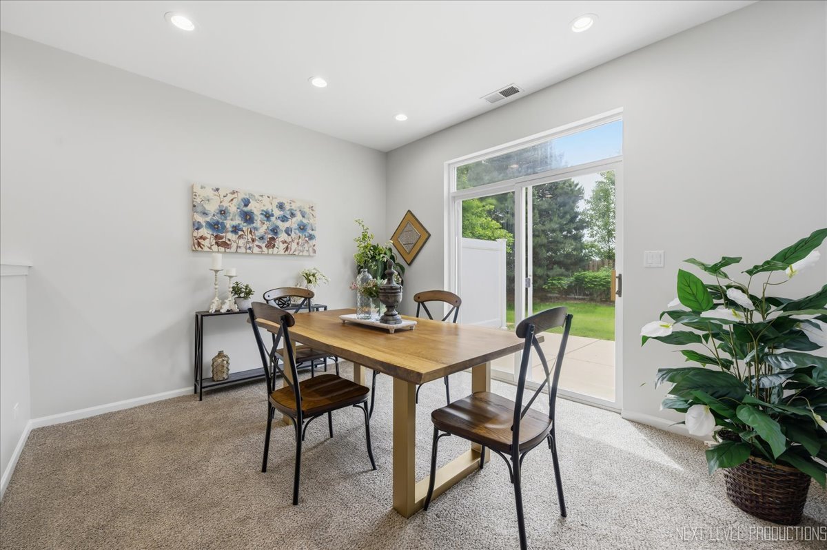 398 Chesapeake Lane Unit: 2