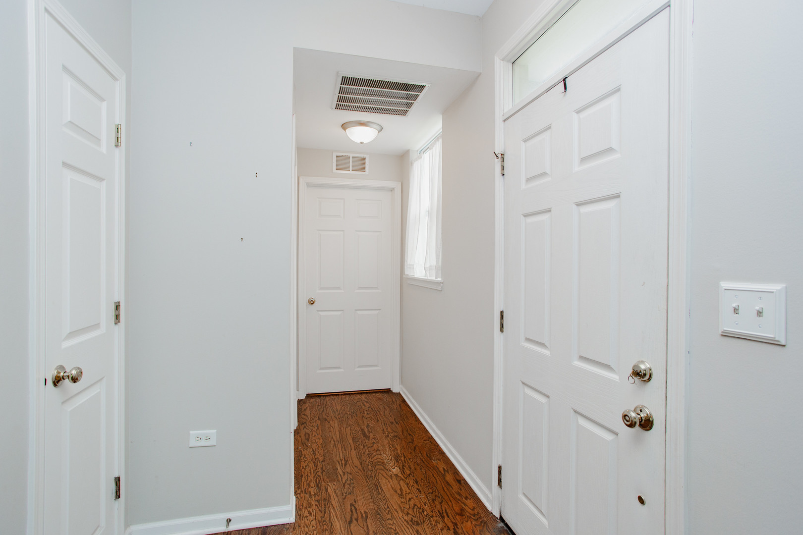 1208 WAVERLY Drive Unit: 1208