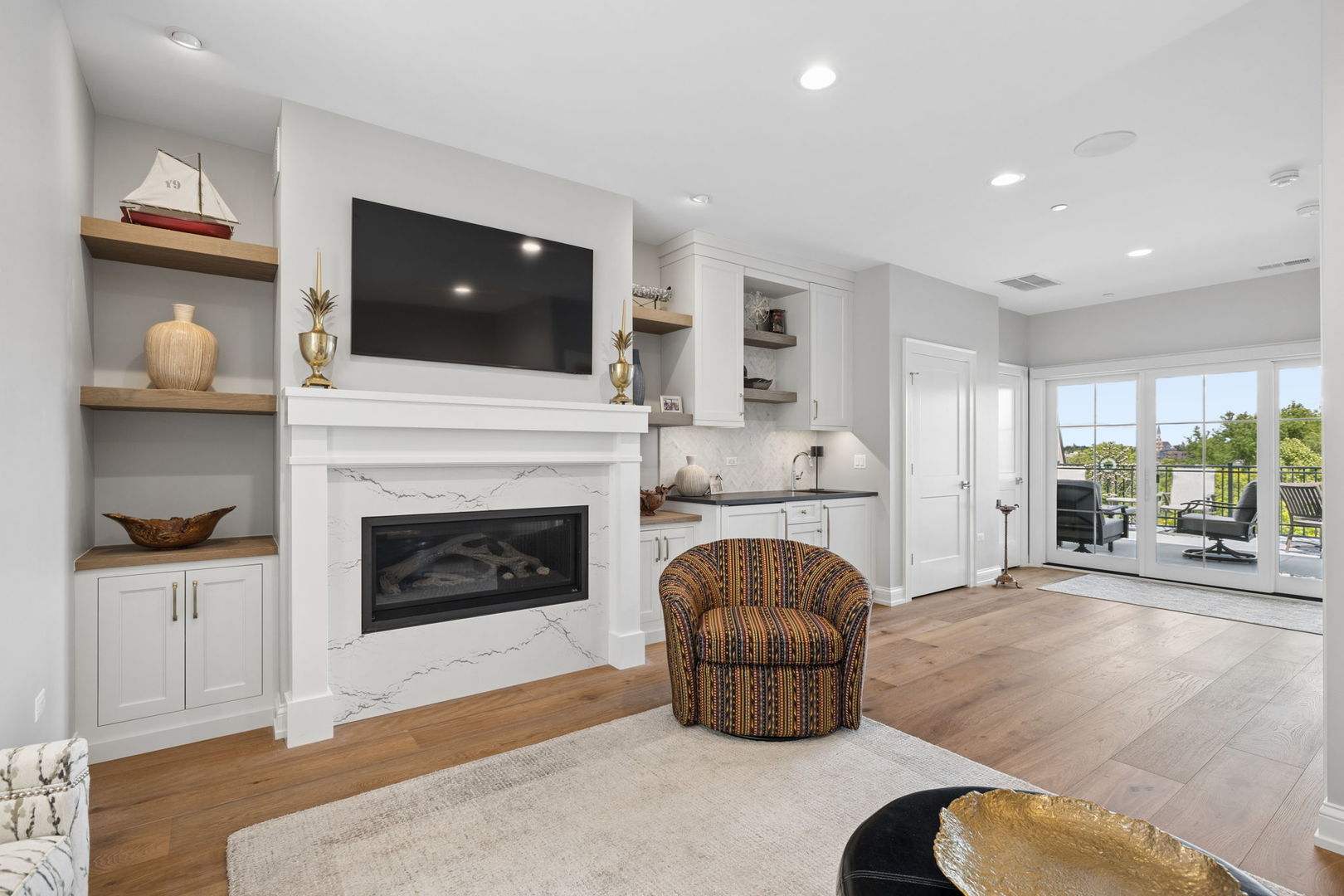 469 Aurora Avenue Unit: 469