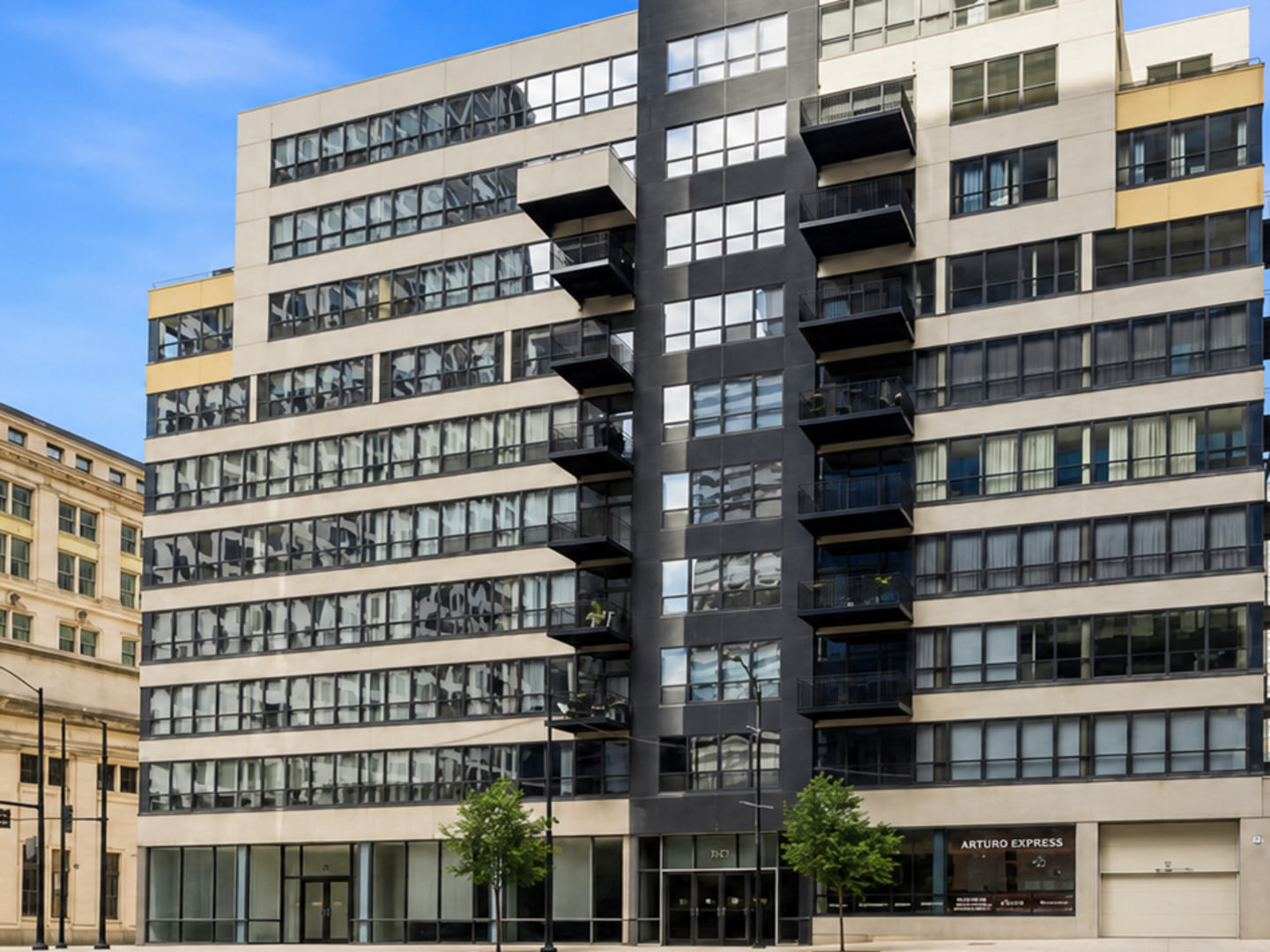 130 S Canal Street Unit: 210