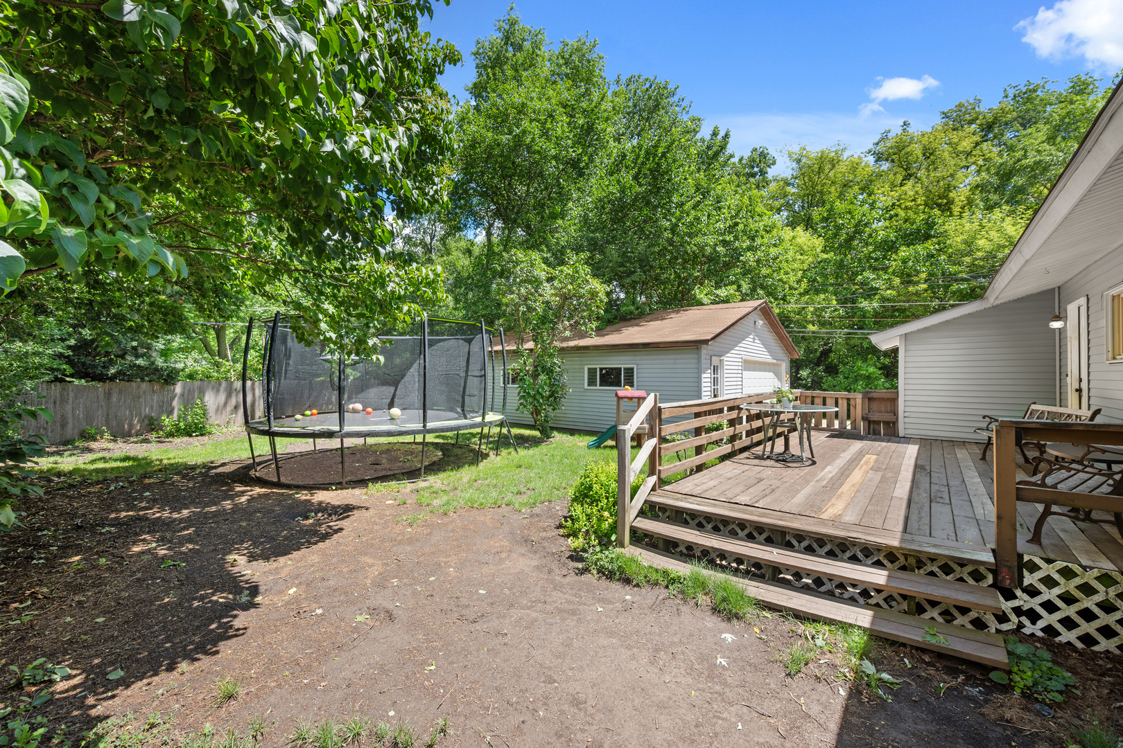 1628 E Dresser Road
