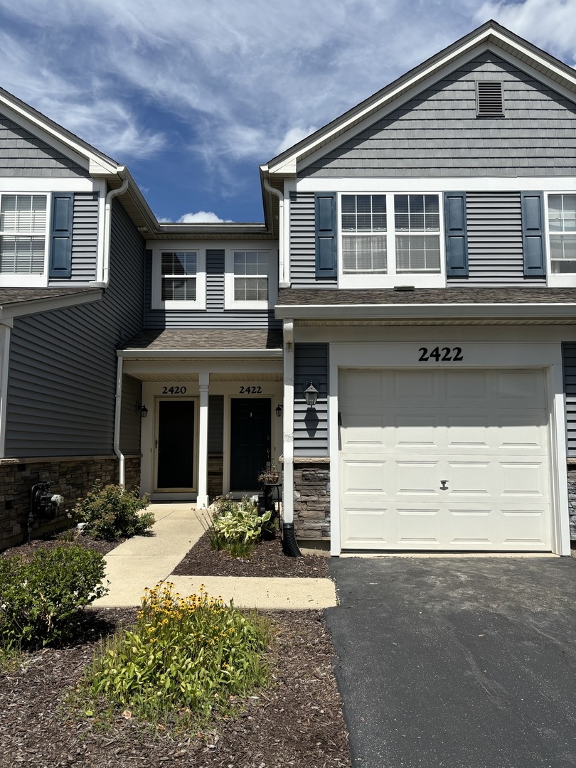 2422 GOLF RIDGE Circle